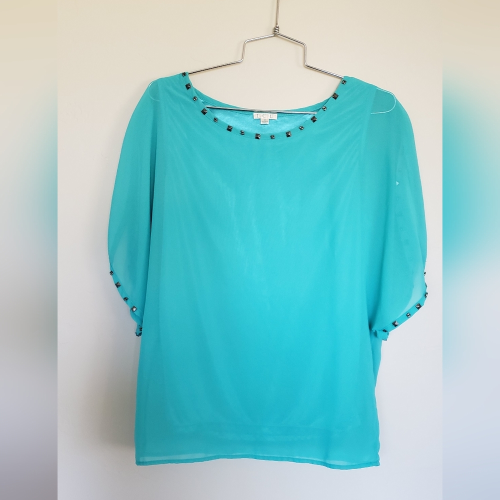 I C U Teal Blouse